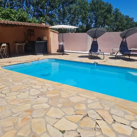 Tylyan Villa Le Thor Exterior photo